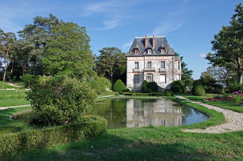 22277371713_f01ed0be19_k