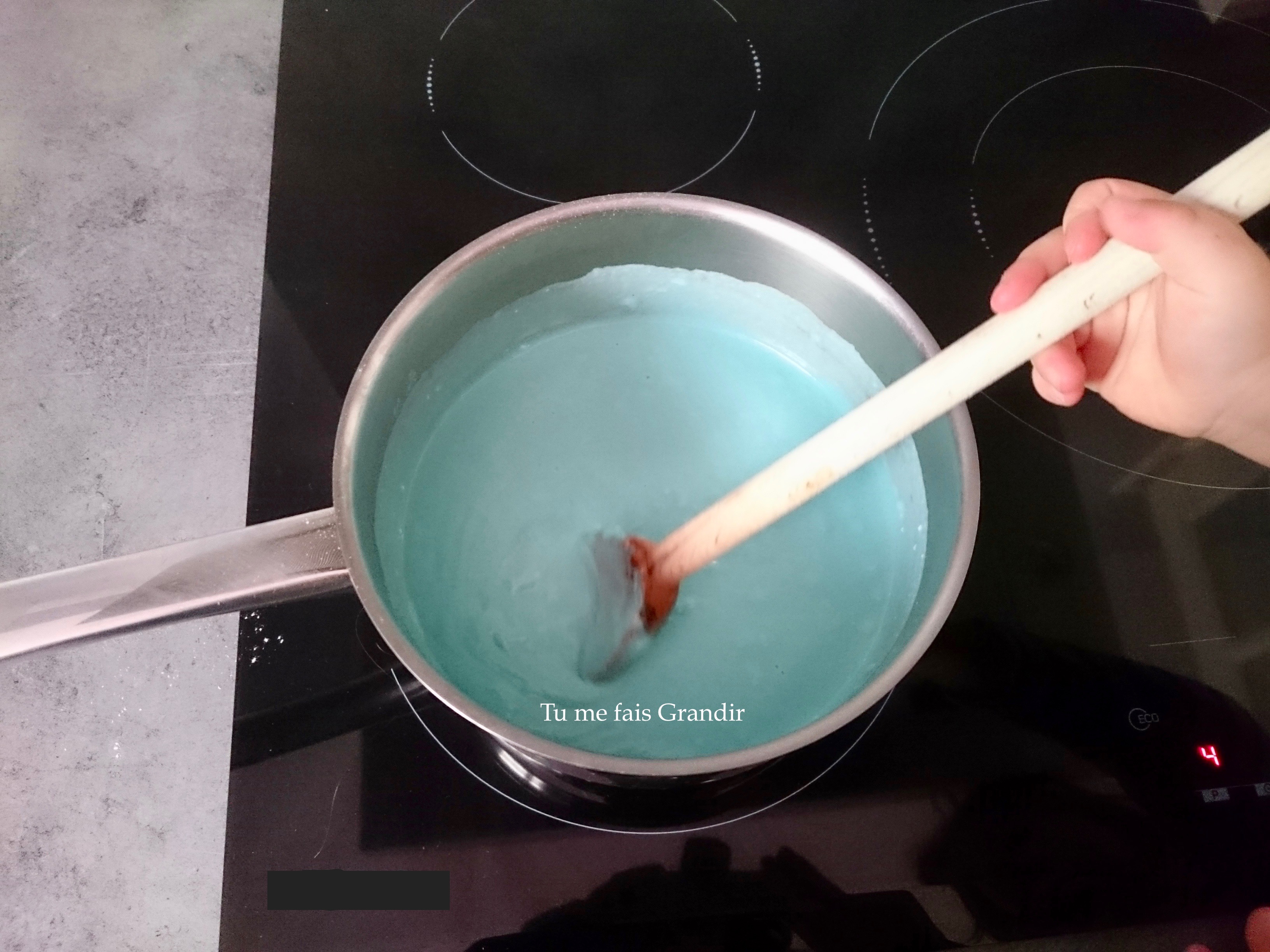 Pate a modeler mélange